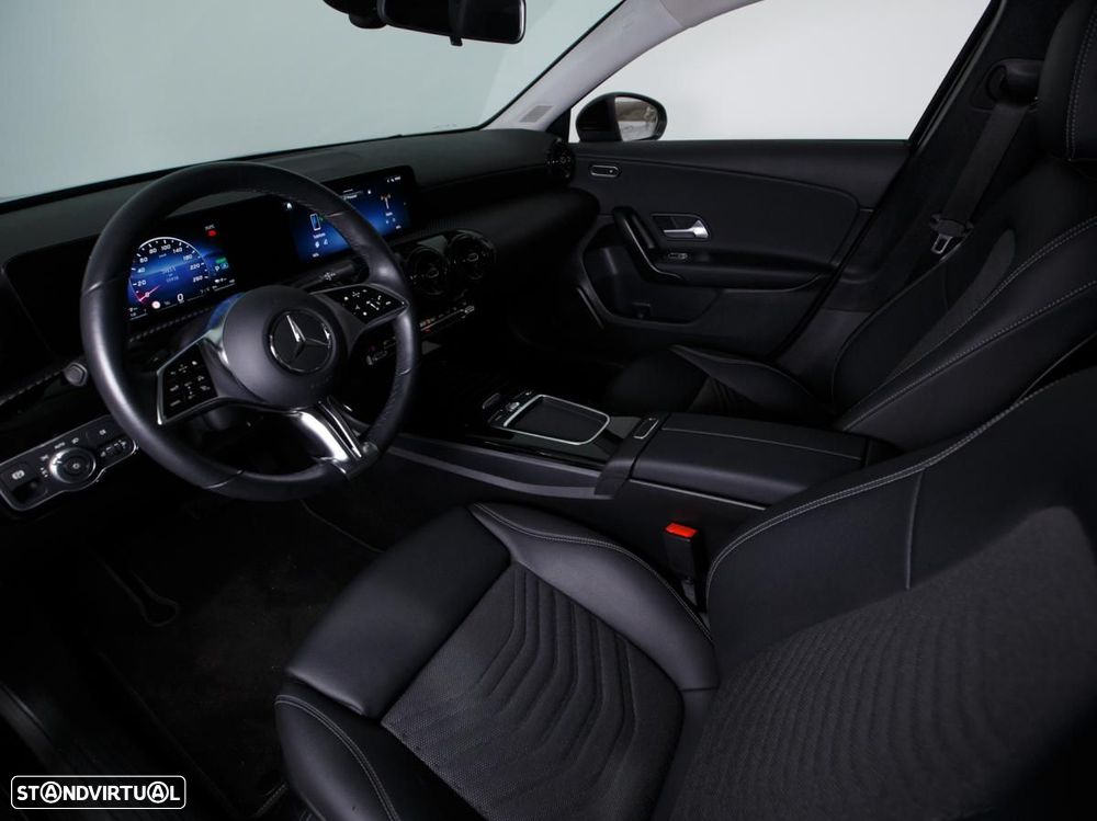 Mercedes-Benz A 250 e - 7