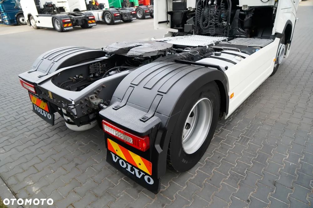 Volvo FH 500 / KLIMATYZACJA POSTOJOWA / CAŁA NA PODUSZAKCH / EURO 6 - 16