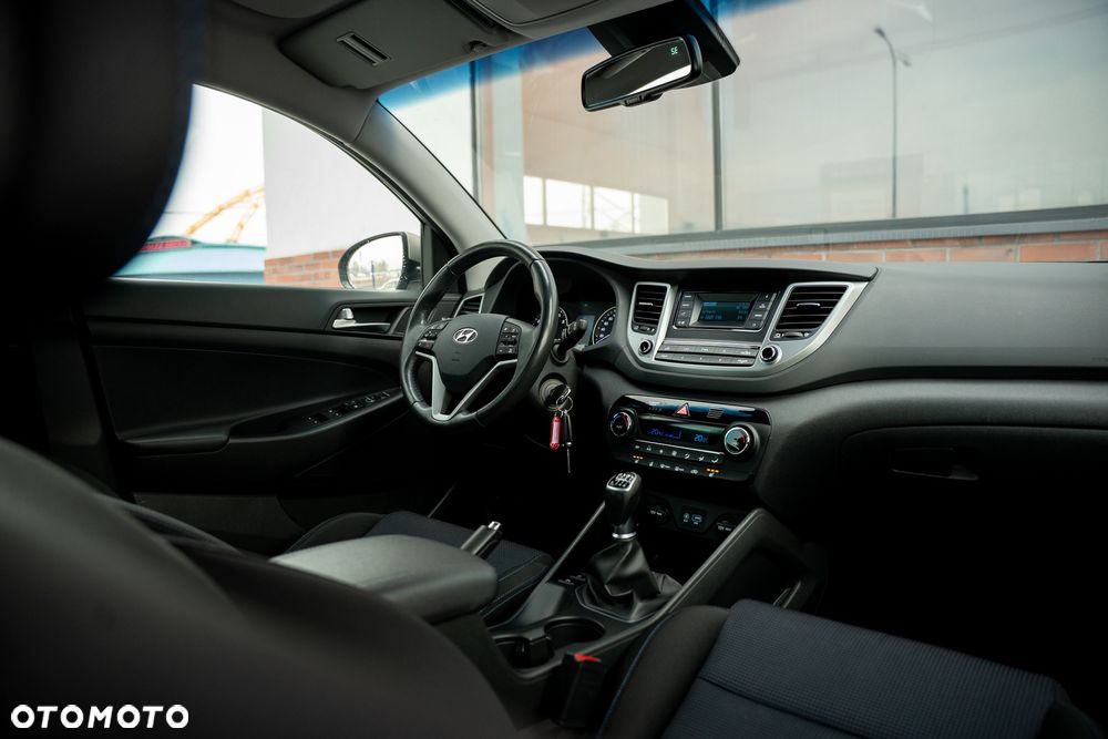 Hyundai Tucson 1.6 GDi Comfort 2WD - 28