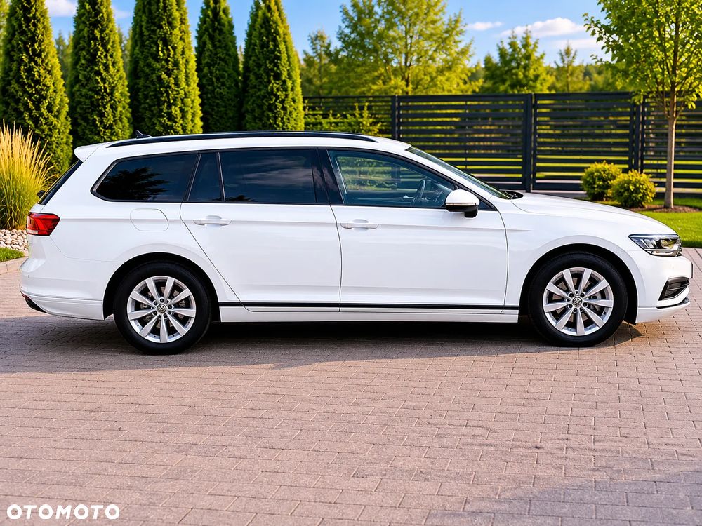 Volkswagen Passat - 5
