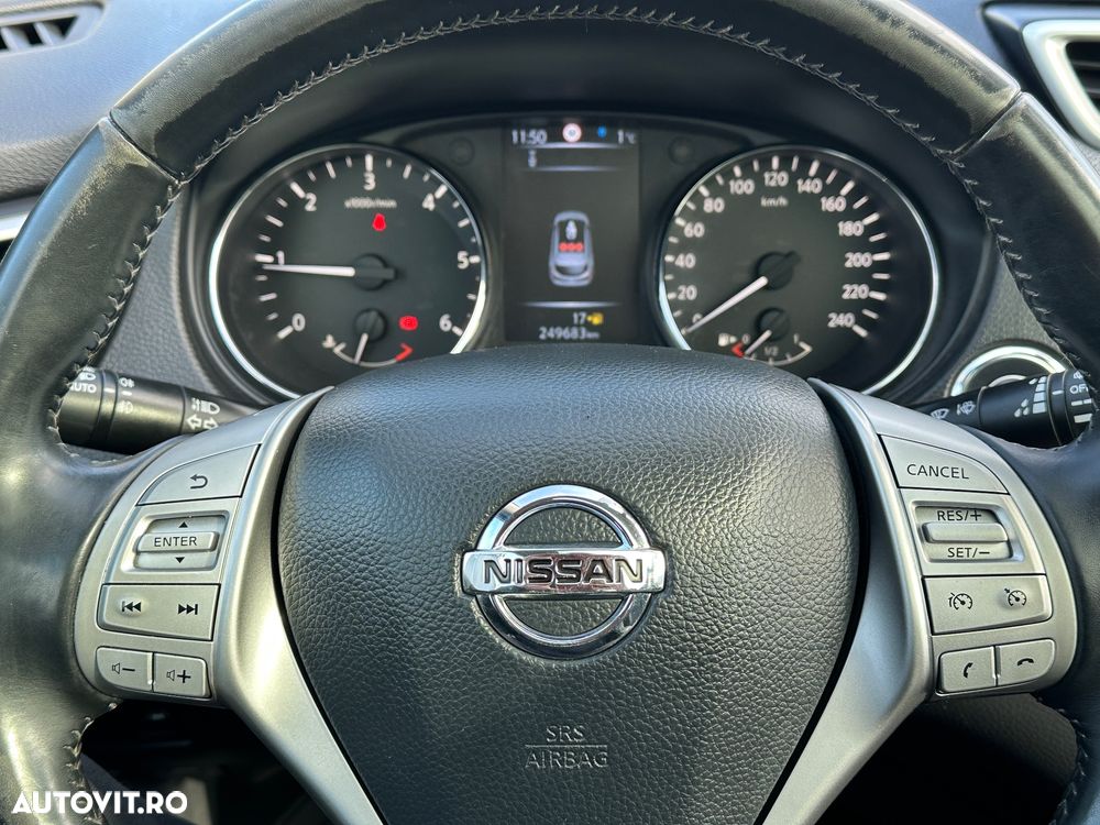 Nissan Qashqai 1.6 DCI TEKNA - 19