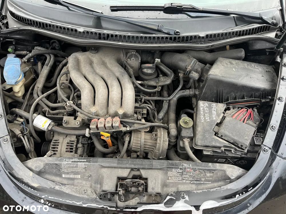 Volkswagen New Beetle 2.0 - 8