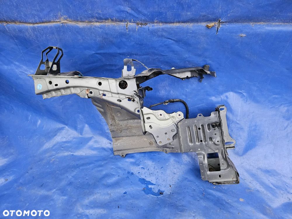 TOYOTA PRIUS III 09-15 ĆWIARTKA PRAWA PODŁUŻNICA OKULAR 8V1 - 2