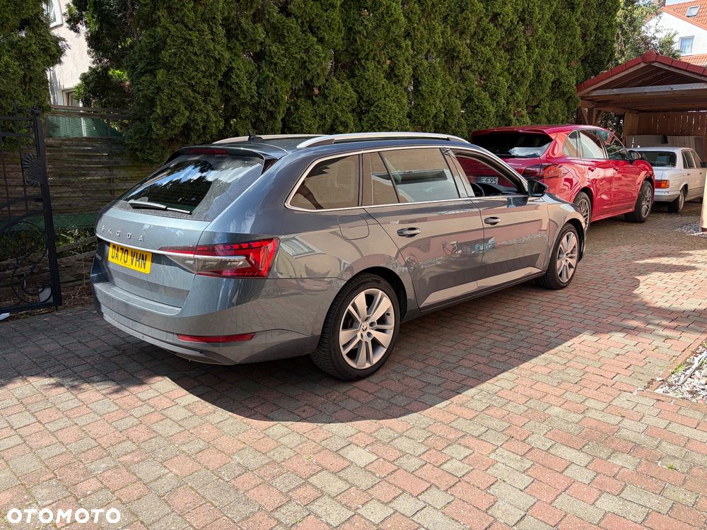 Skoda Superb 2.0 TDI SCR Active DSG - 11