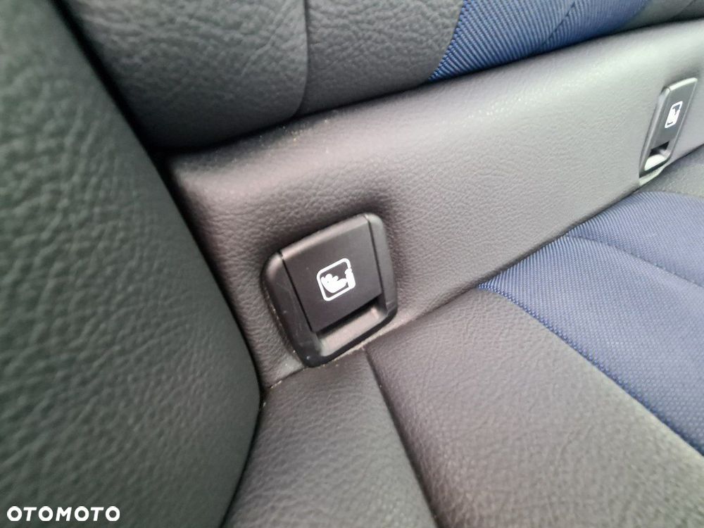 BMW Seria 1 118i M Sport - 29