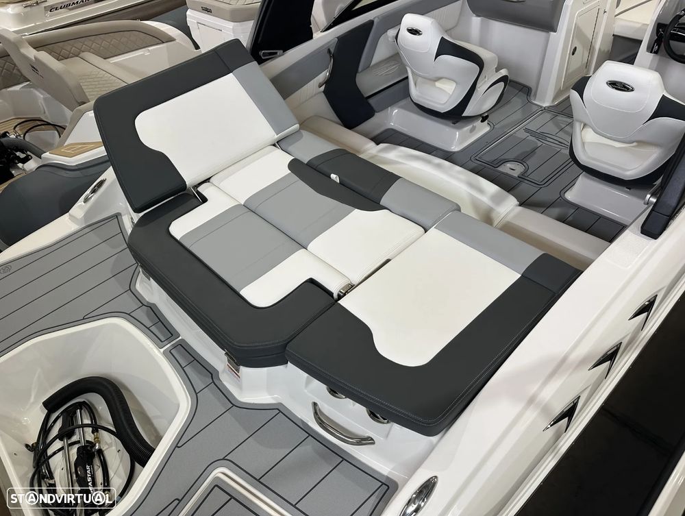 Chaparral 21 SSI OB - 10