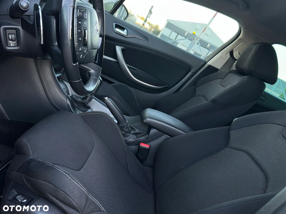 Citroën C5 e-HDi 115 EGS6 FAP Business Class - 5