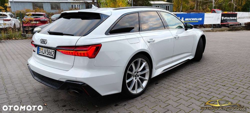 Audi RS6 Avant - 14