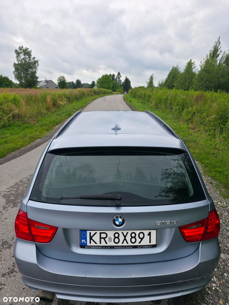 BMW Seria 3 - 6
