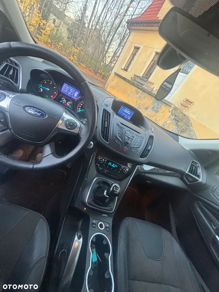 Ford Kuga 2.0 TDCi Individual - 6