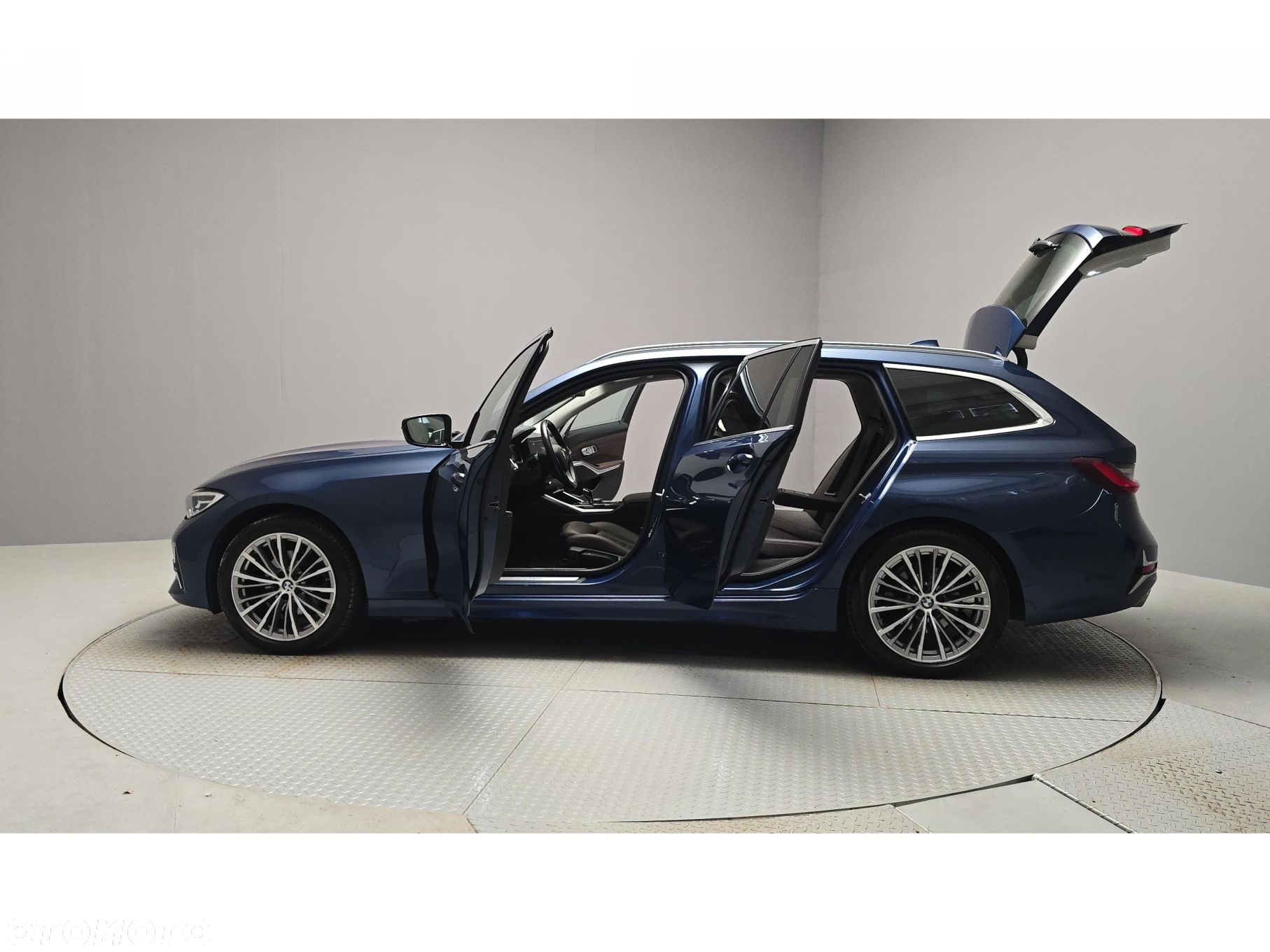 BMW Seria 3 320d xDrive Luxury Line - 14