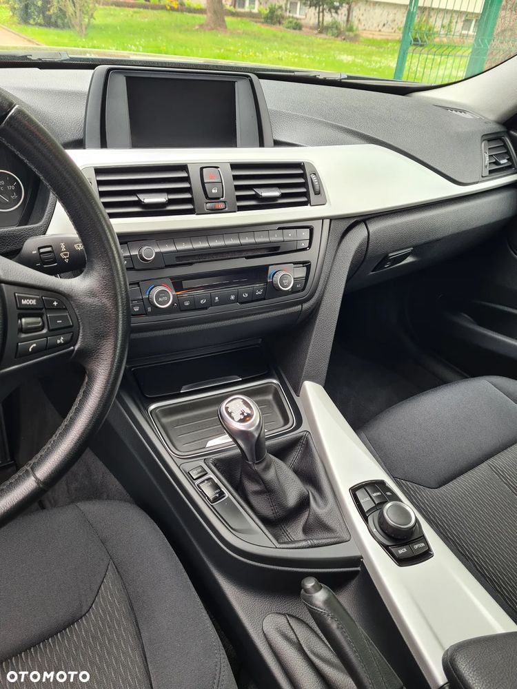 BMW Seria 3 - 4