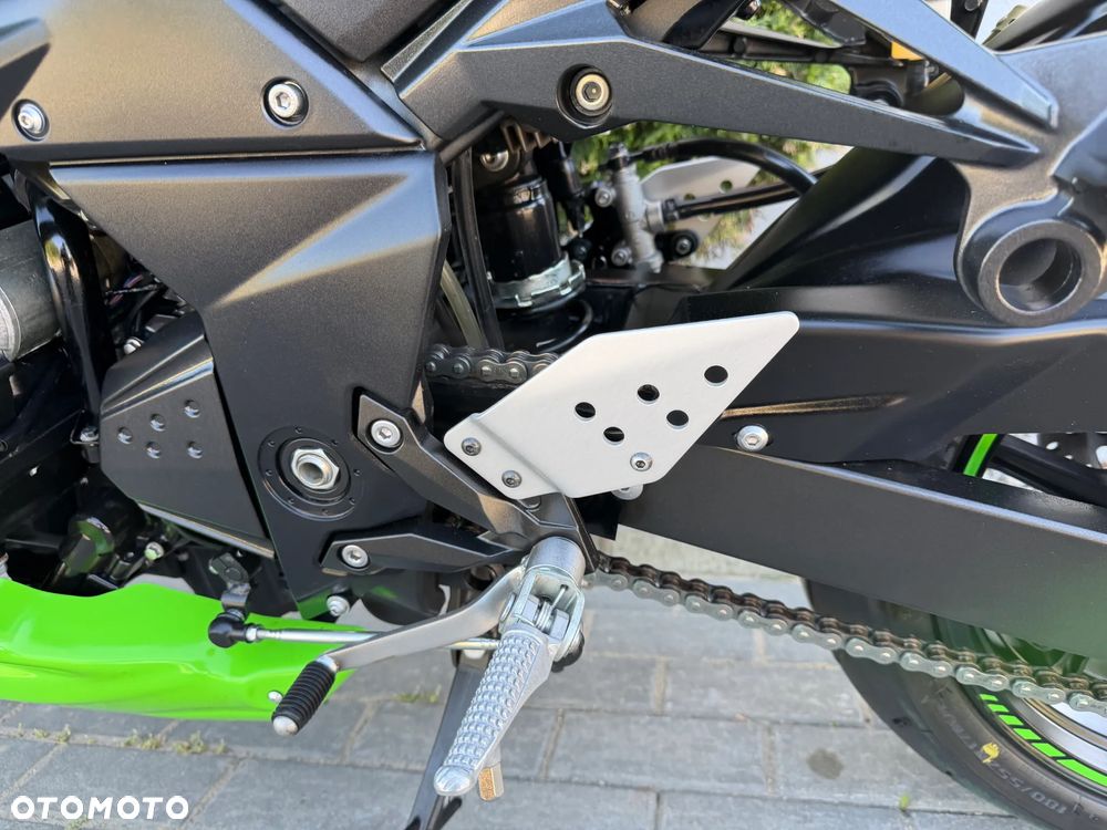 Kawasaki Z - 32