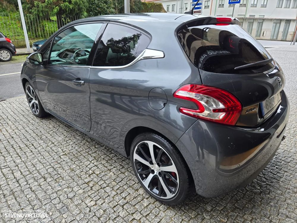 Peugeot 208 1.6 e-HDi Allure - 13