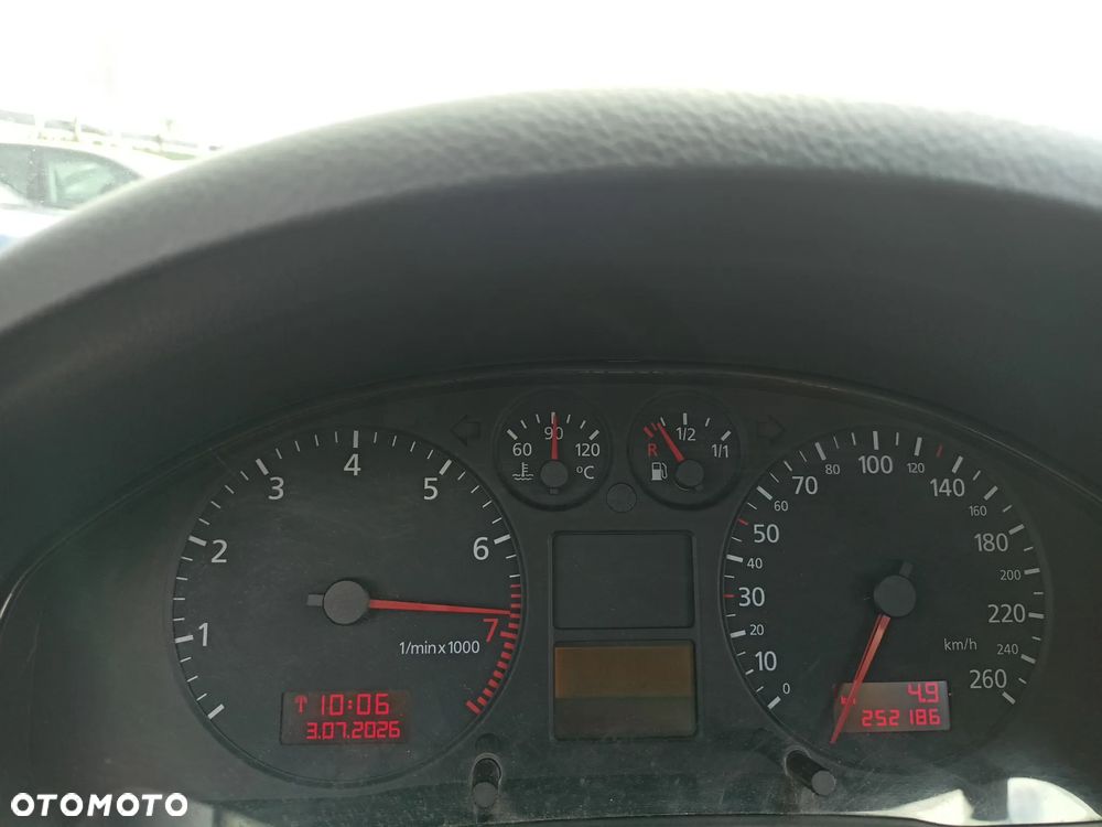 Audi A4 Avant - 15
