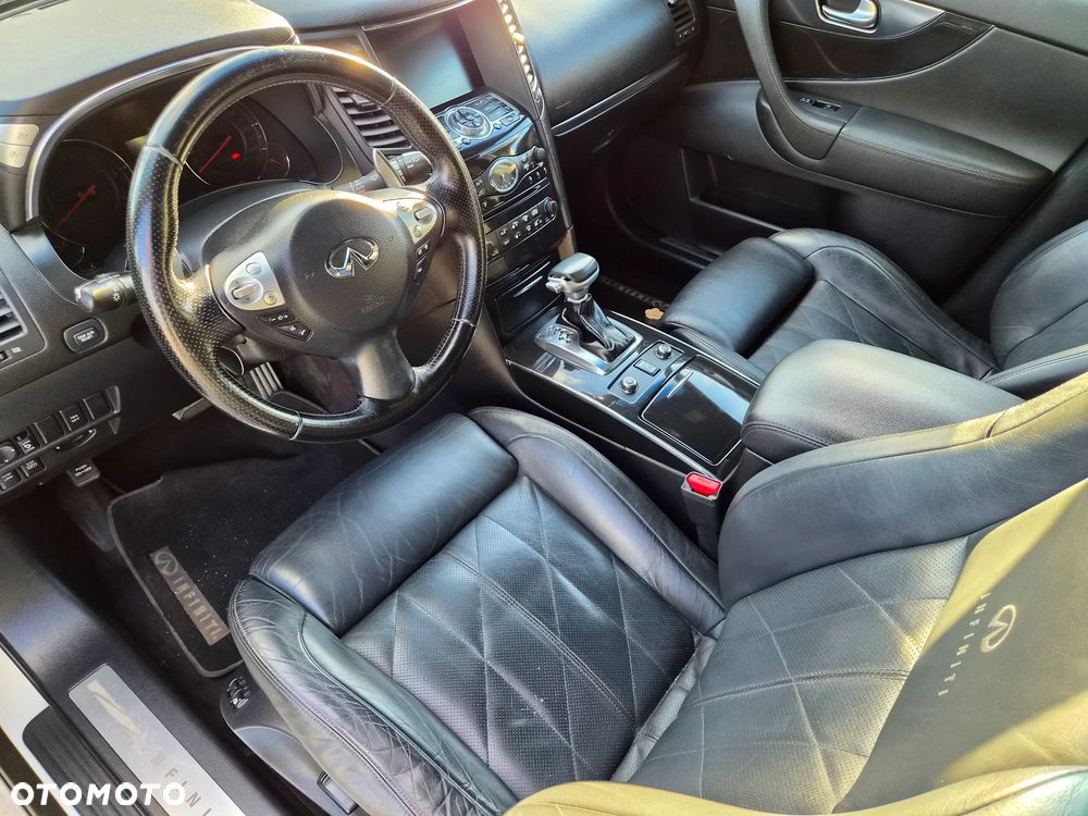 Infiniti FX FX30d S Premium - 7