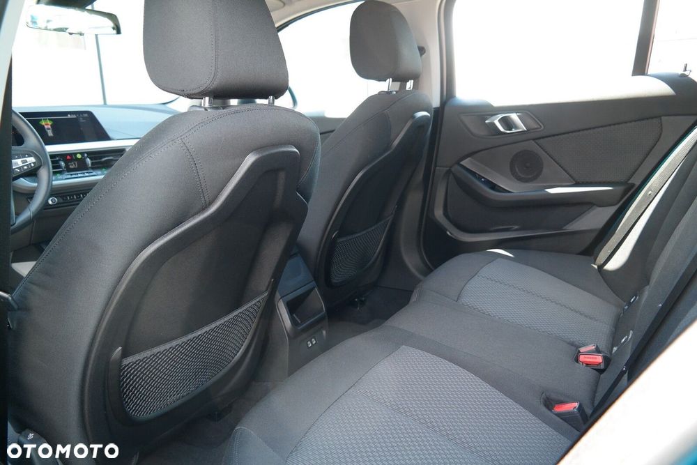 BMW Seria 1 - 11