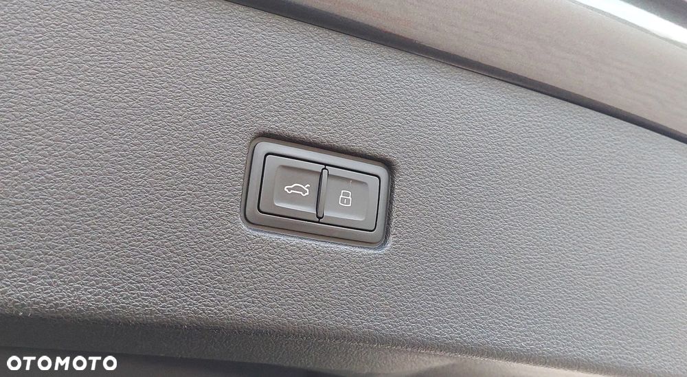 Audi Q8 50 TDI mHEV Quattro Tiptronic - 16