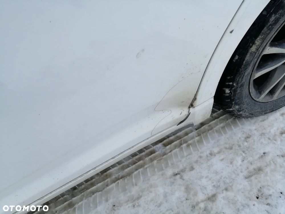 Toyota Avensis 2.0 D-4D Active - 10