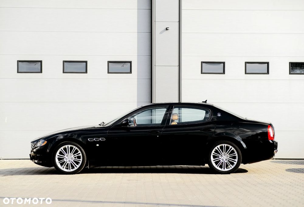 Maserati Quattroporte S - 2