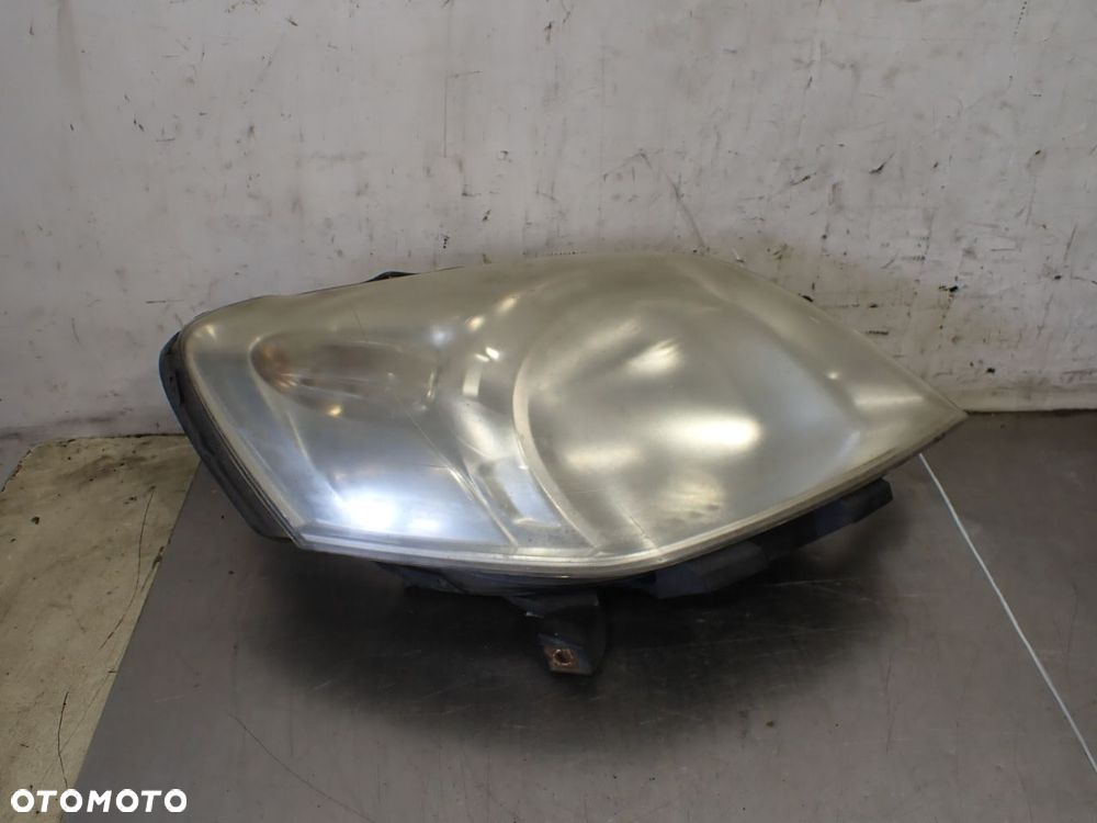 LAMPA PRAWA PRZEDNIA CITROEN NEMO 1.4HDI - 1