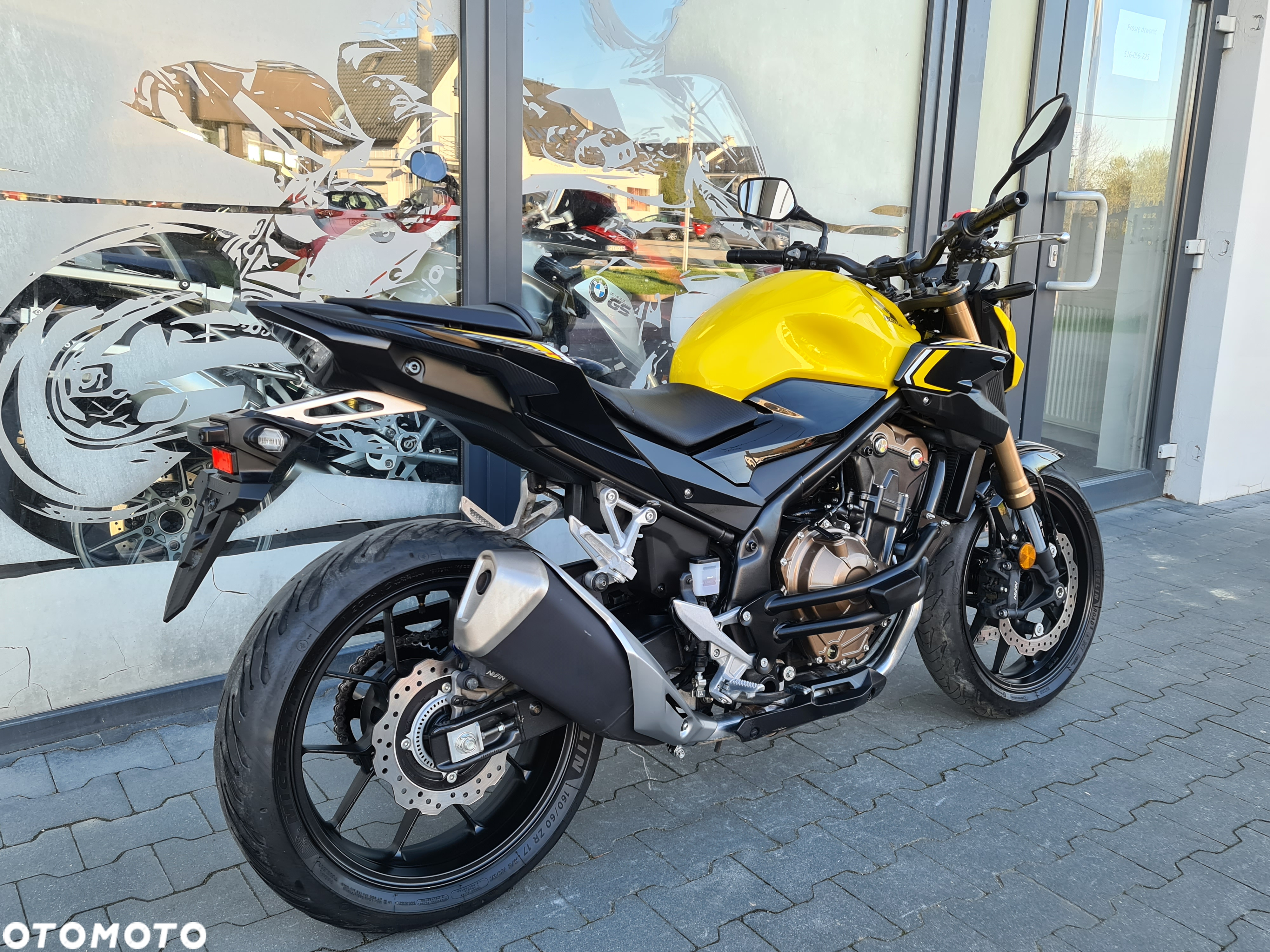 Honda CBF - 12