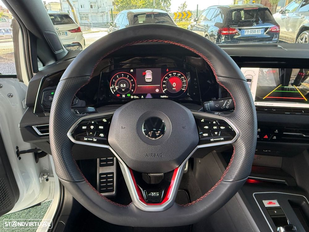 VW Golf 2.0 TSI GTI Clubsport 45 Years DSG - 43
