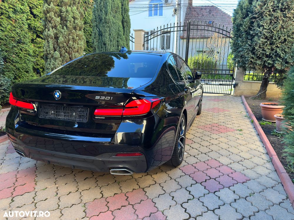 BMW Seria 5 530i Aut. M Sport Edition - 34