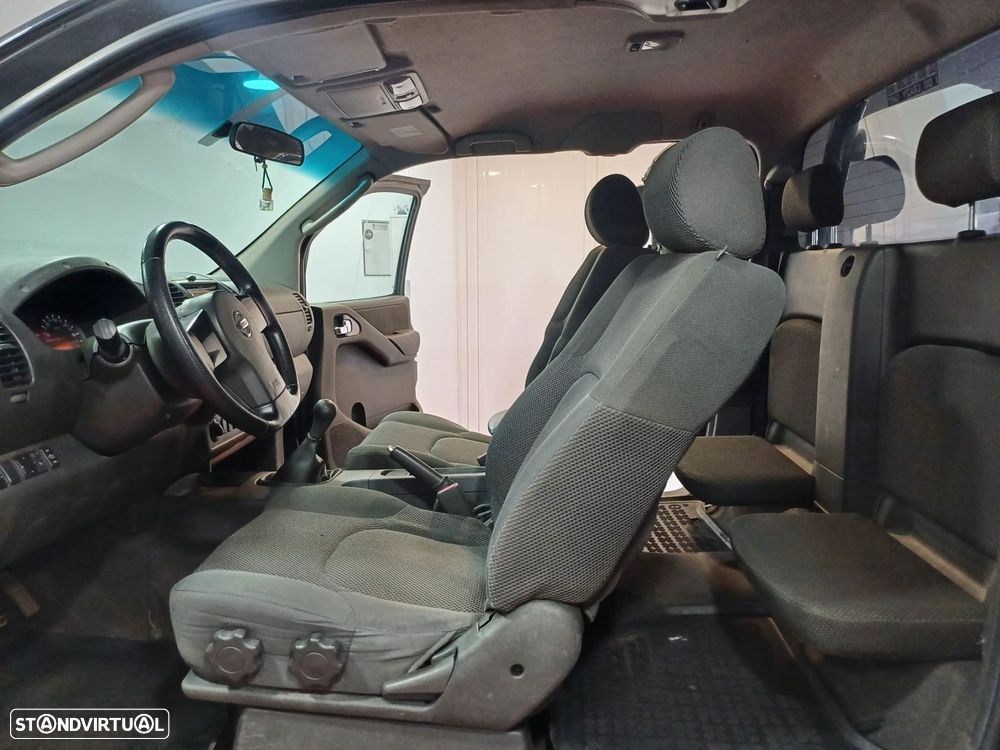 Nissan Navara 2.5 dCi KC SE Comfort - 10