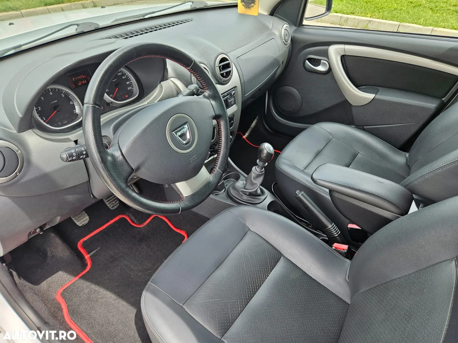 Dacia Duster 1.5 dCi 4x4 Prestige - 5