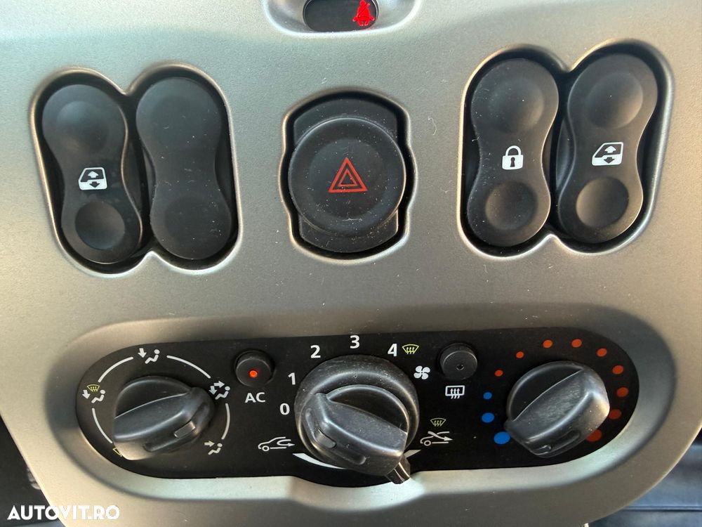 Dacia Duster dCi 110 FAP 4x4 Prestige - 18