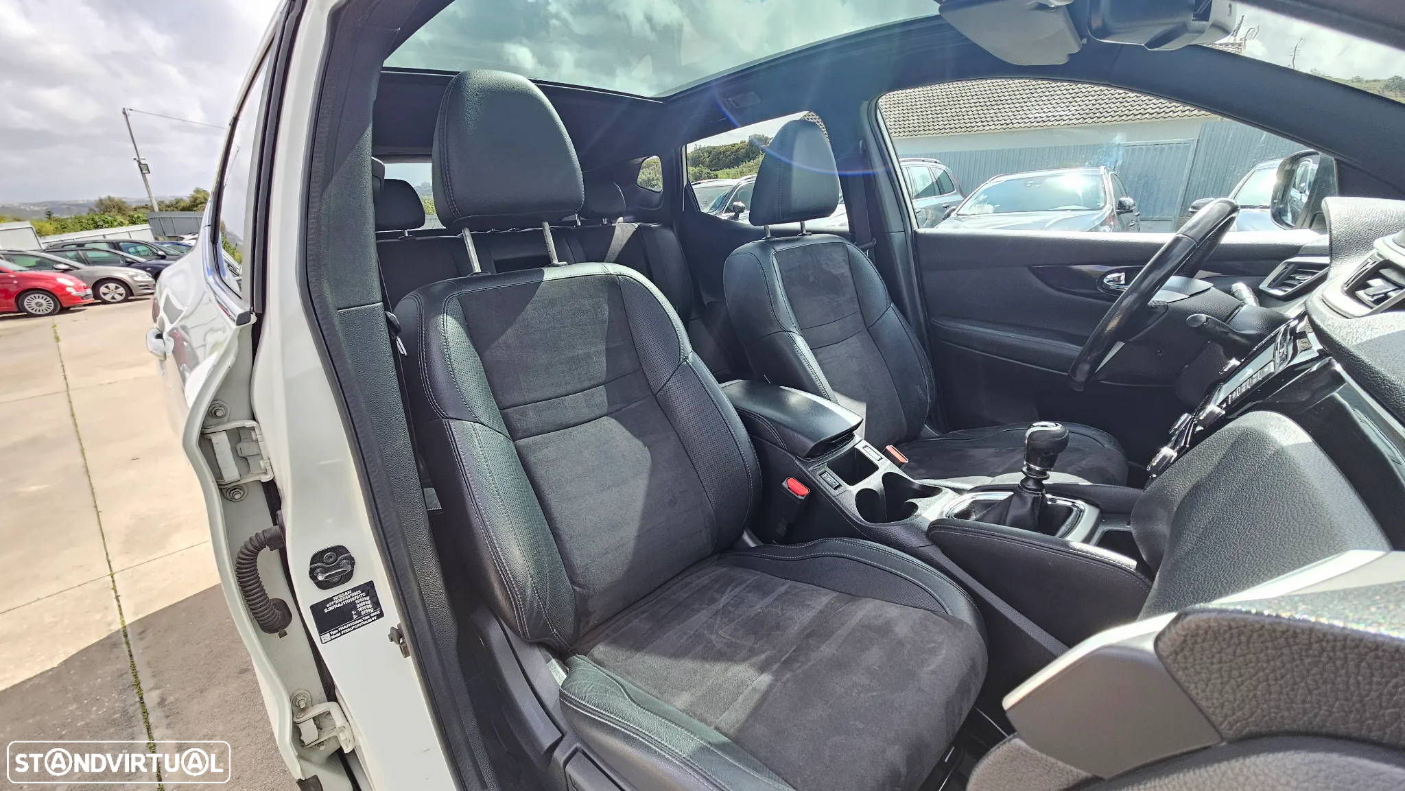 Nissan Qashqai 1.5 dCi Tekna Premium - 34