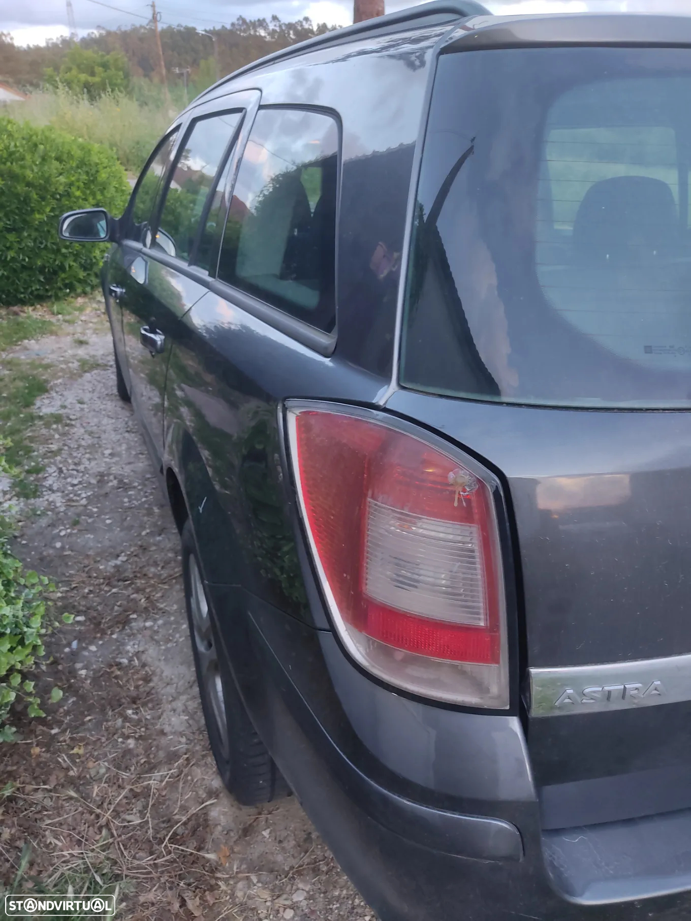 Opel Astra Caravan 1.3 CDTi Enjoy ecoFLEX - 2