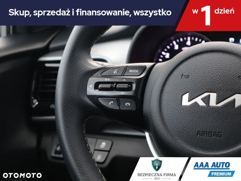 Kia Stonic - 19