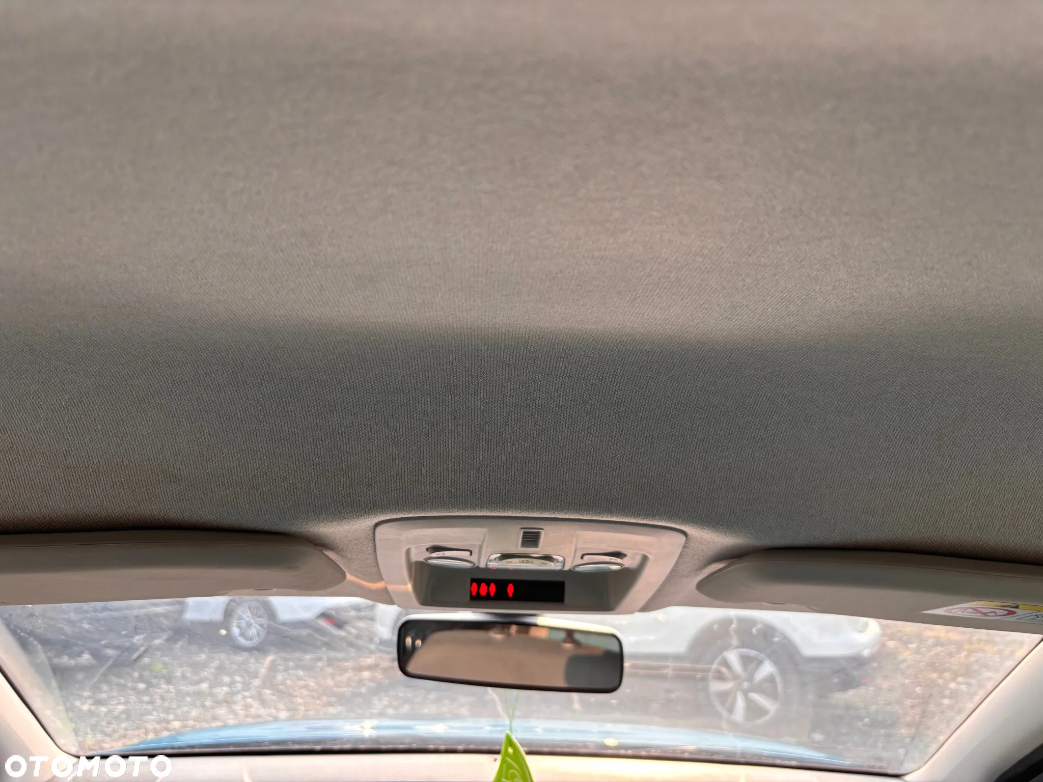 Citroën C4 Cactus 1.2 PureTech Feel - 28