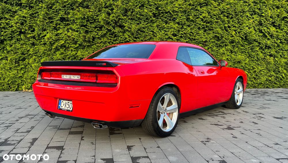 Dodge Challenger - 6