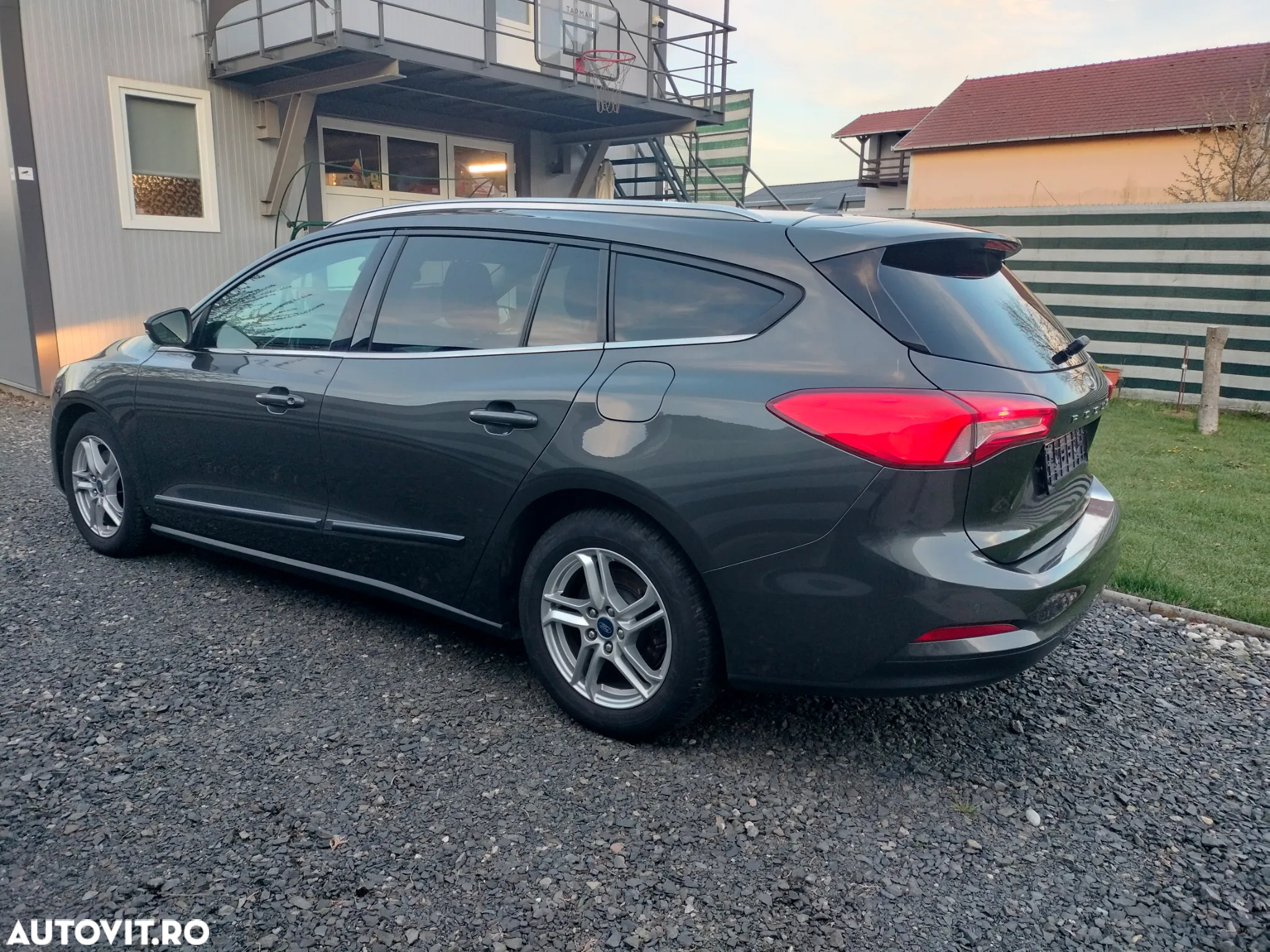Ford Focus - 16