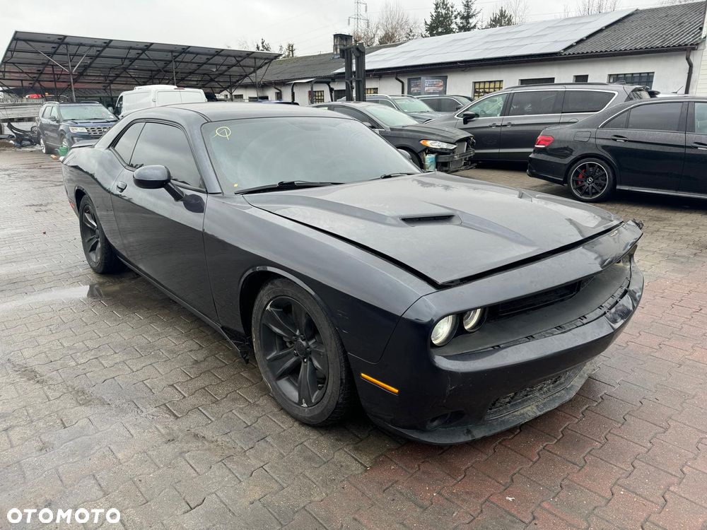 Dodge Challenger Automatik SXT Plus - 1