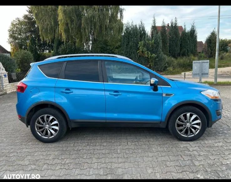 Ford Kuga 2.0 TDCi 4x4 Titanium - 25