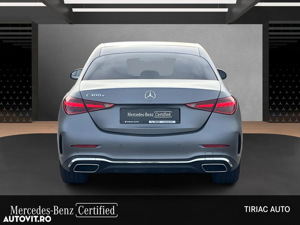 Mercedes-Benz C 300 de 4Matic T 9G-TRONIC AMG Line - 5