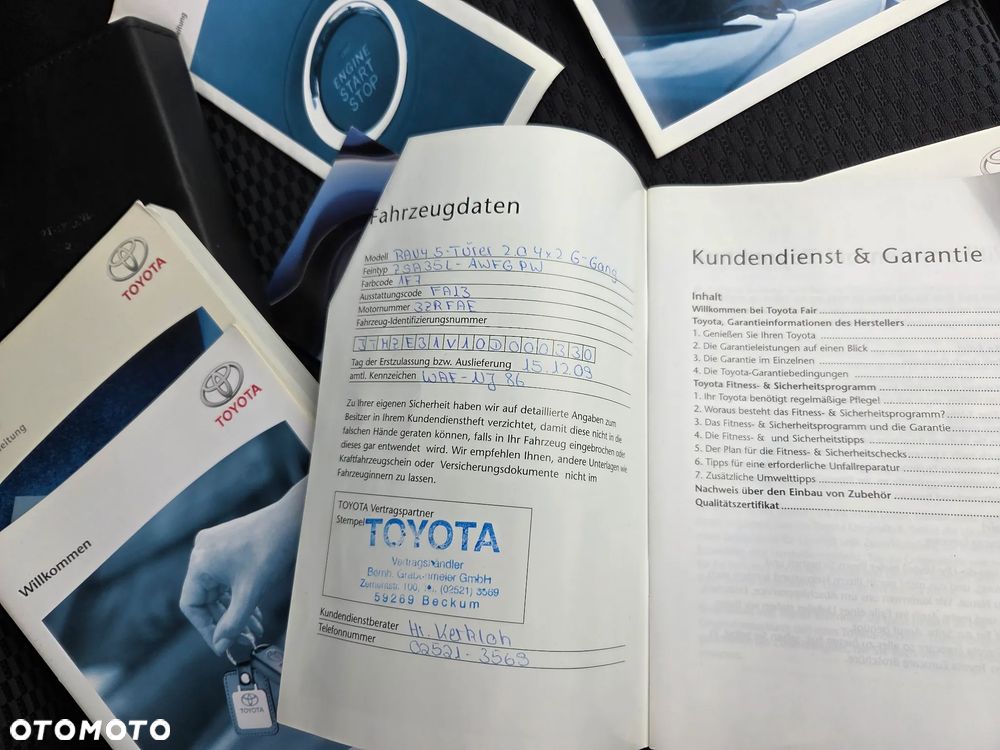 Toyota RAV4 2.0 VVT-i Premium - 16