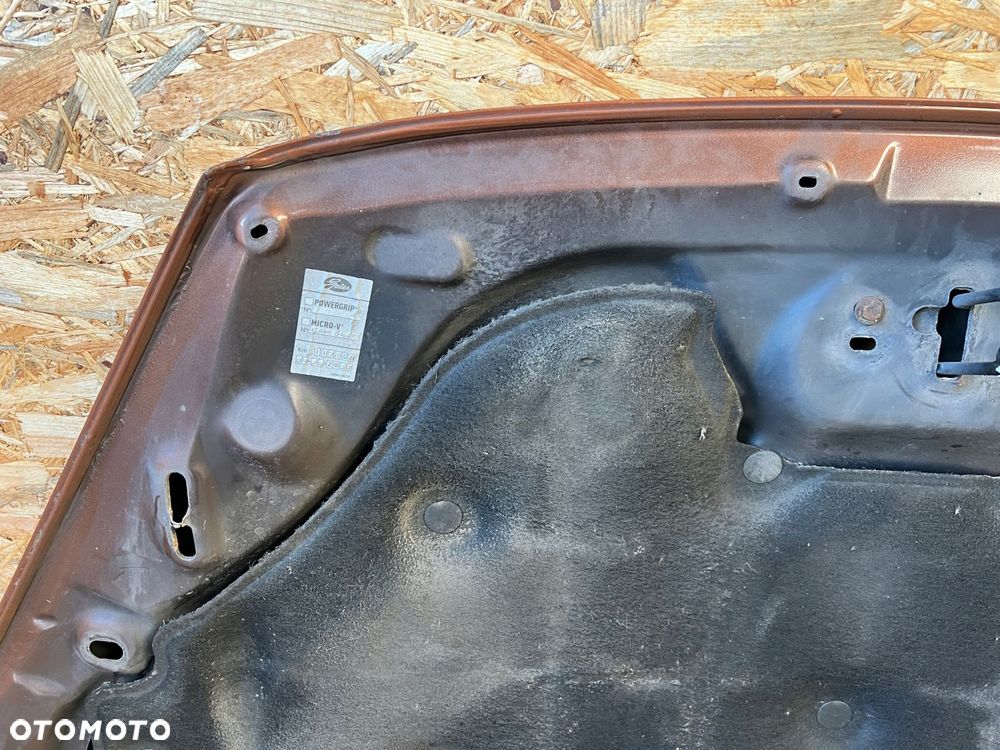 MASKA pokrywa silnika FORD FIESTA MK7 VII Lift kod lakieru: PC - 12