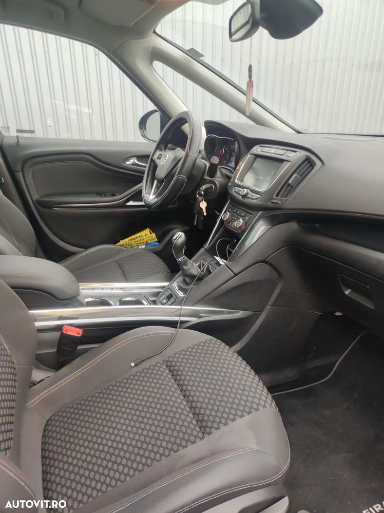 Opel Zafira Tourer 2.0 CDTI ecoFLEX Start/Stop Innovation - 16