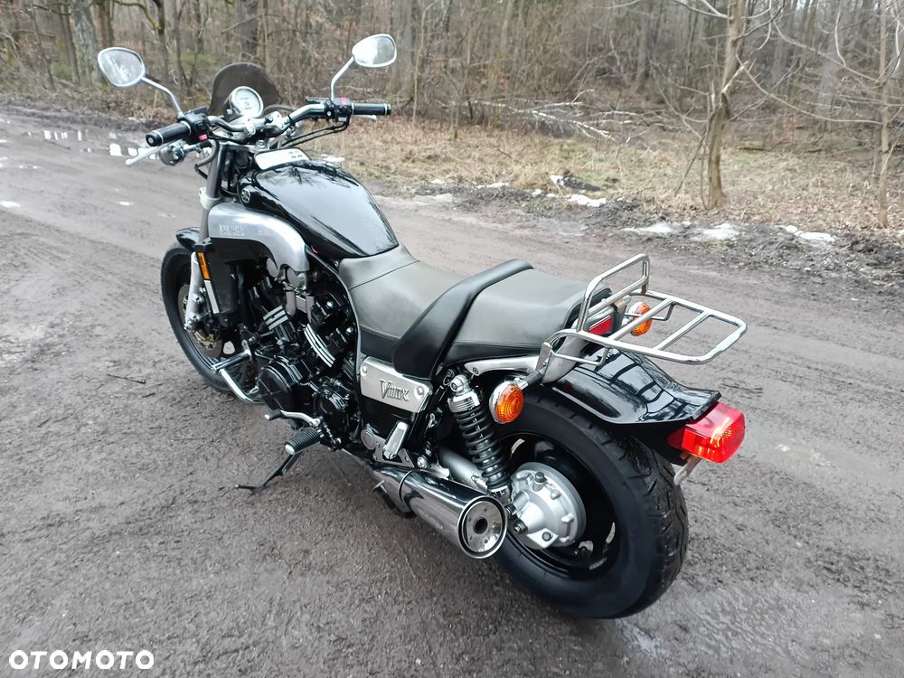 Yamaha V-MAX - 10