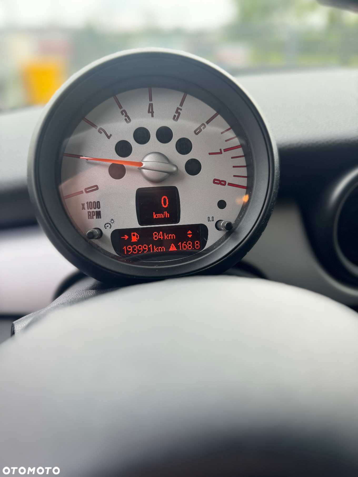 MINI Cooper Standard - 8