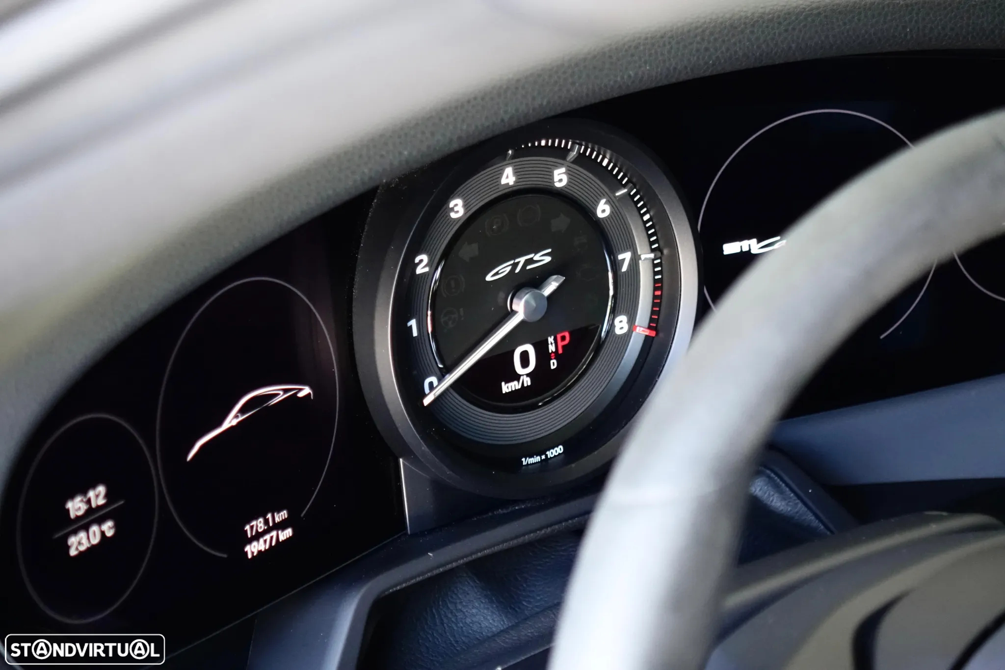 Porsche 911 (992) Carrera 4 GTS PDK - 13