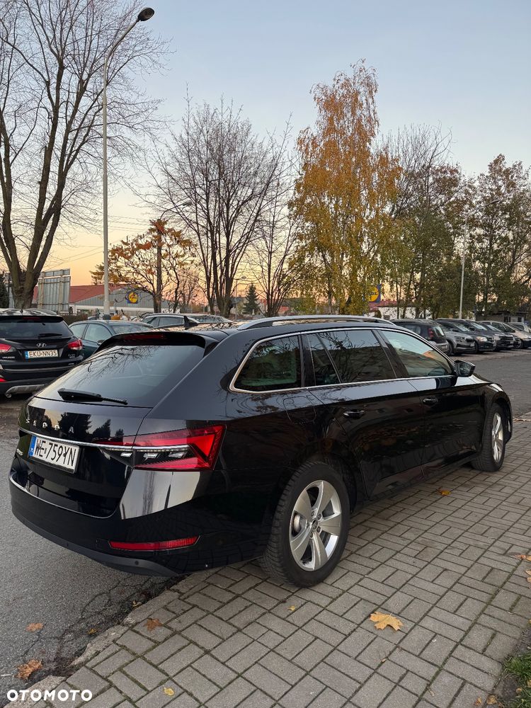 Skoda Superb 2.0 TDI Style DSG - 6
