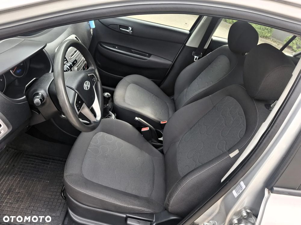 Hyundai i20 1.2 Edition Plus - 11