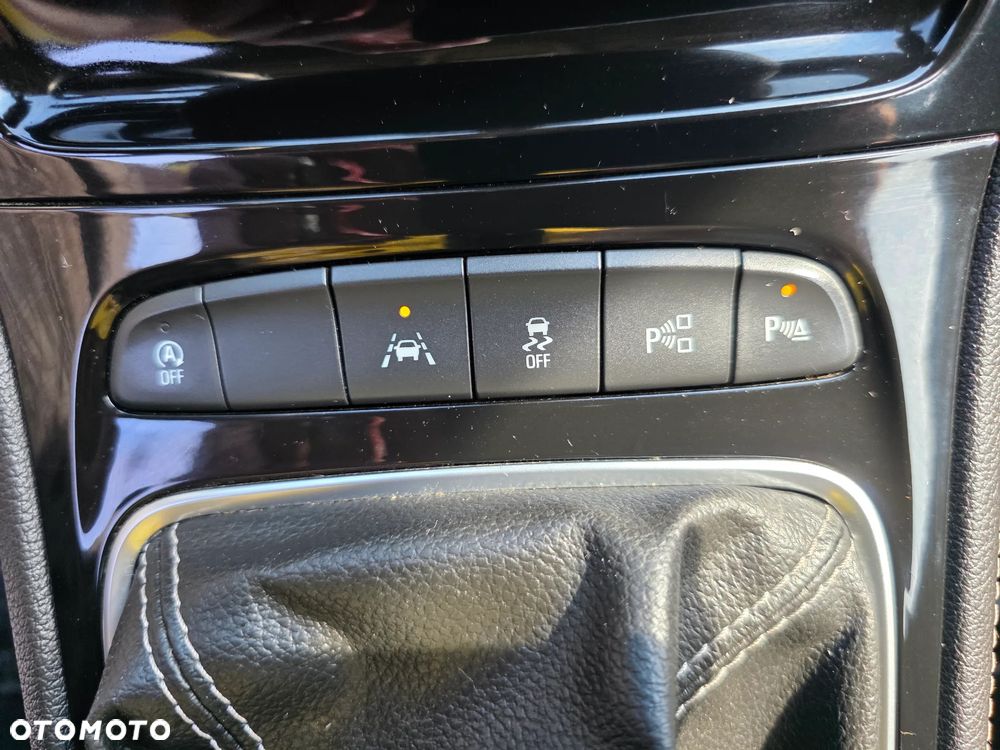 Opel Astra 1.4 Turbo Start/Stop Innovation - 14