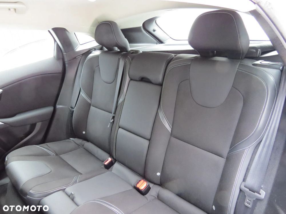 VOLVO V40 II 2.0 D4 D4204T14 LAKIER 714-16 NA CZĘŚCI - 23